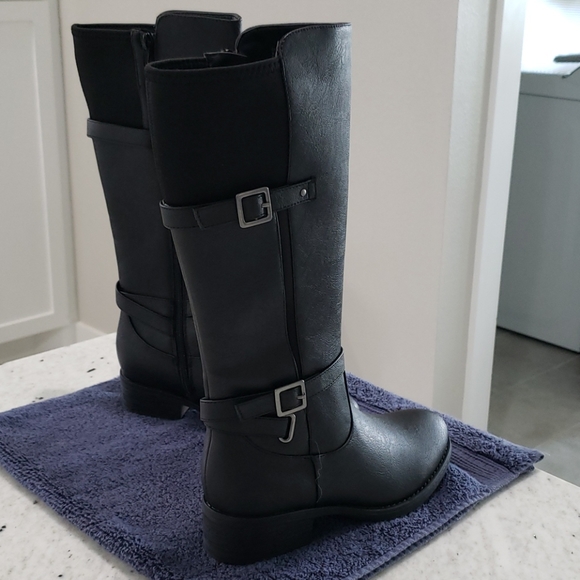 Girls New Kenneth Cole Size 3 Black Boots - Picture 3 of 5